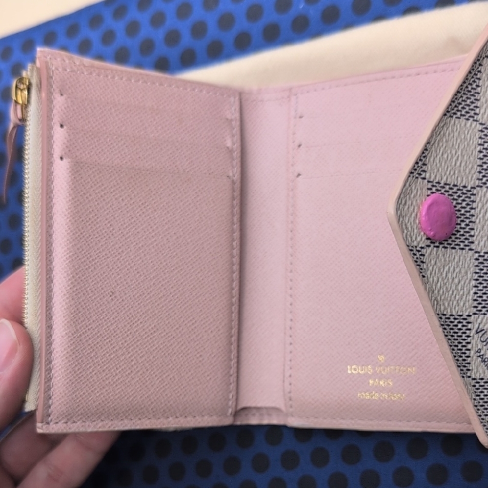 Louis Vuitton White and Pink Wallet with Damier Azur Pattern - Picture 3 of 14